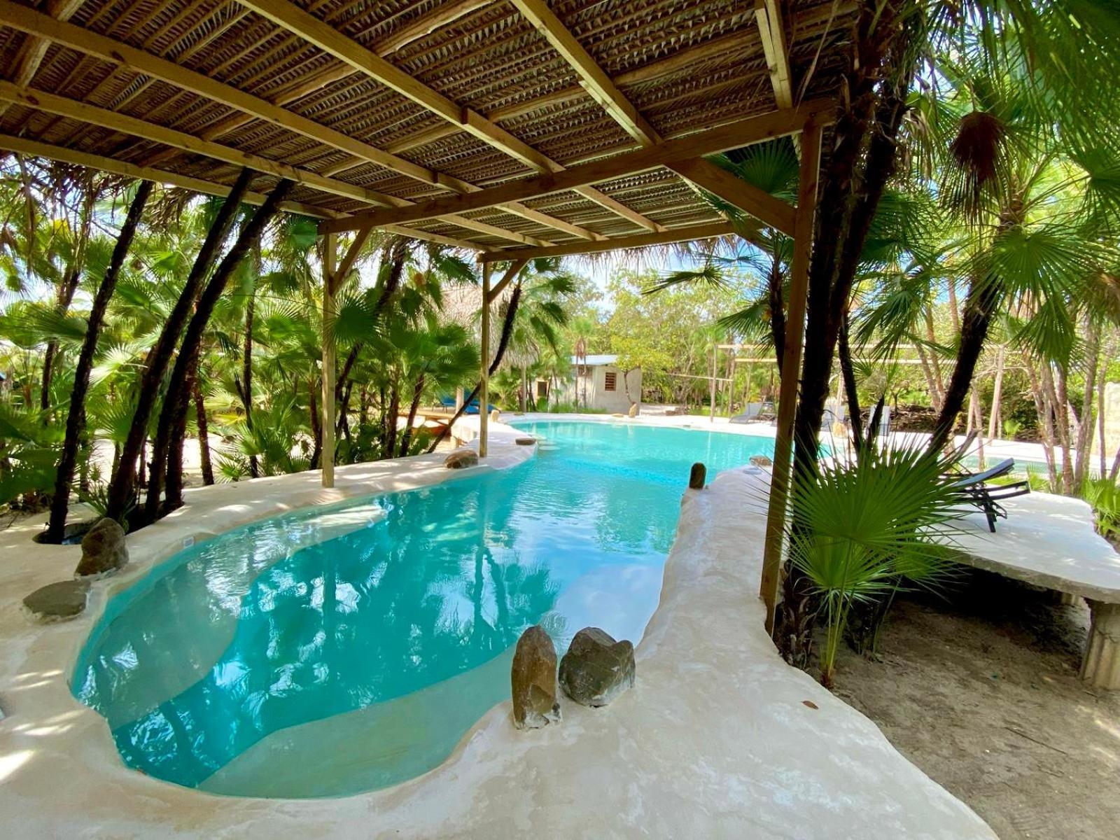 Kin Resort Lodge 玛雅湾 外观 照片